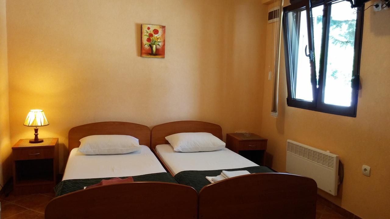Villa Budvanka Guesthouse Екстер'єр фото