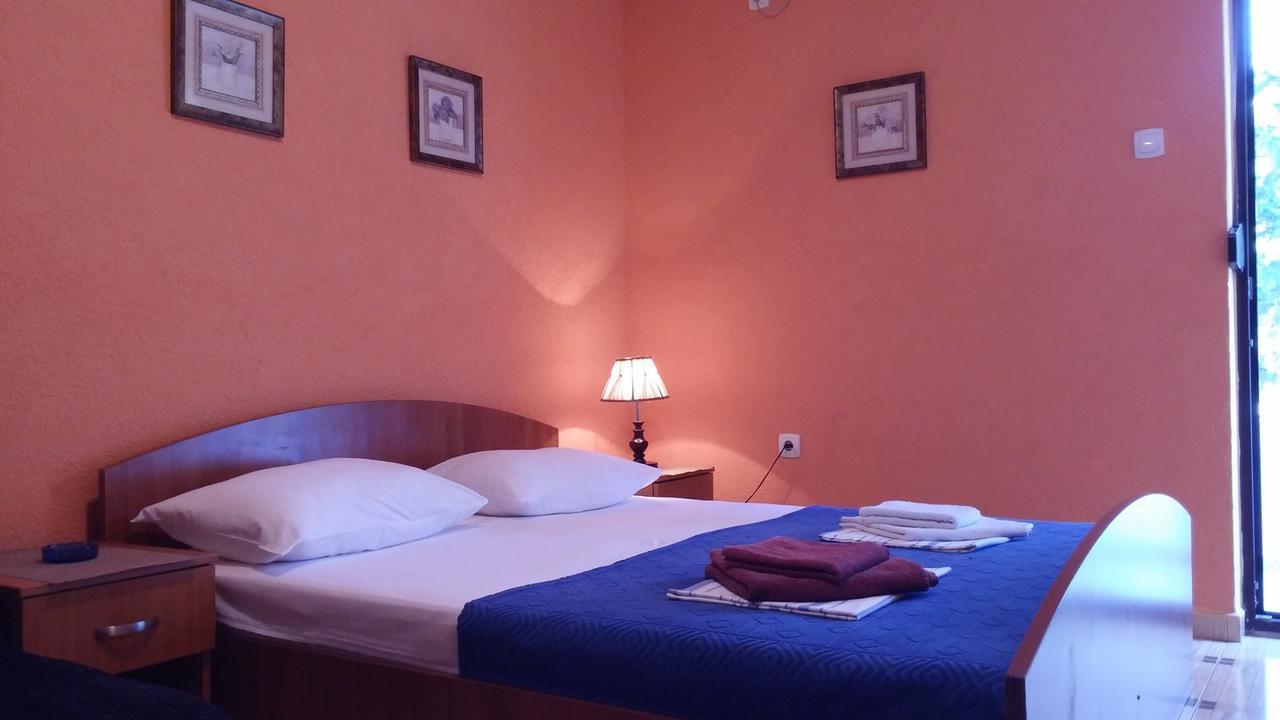 Villa Budvanka Guesthouse Екстер'єр фото