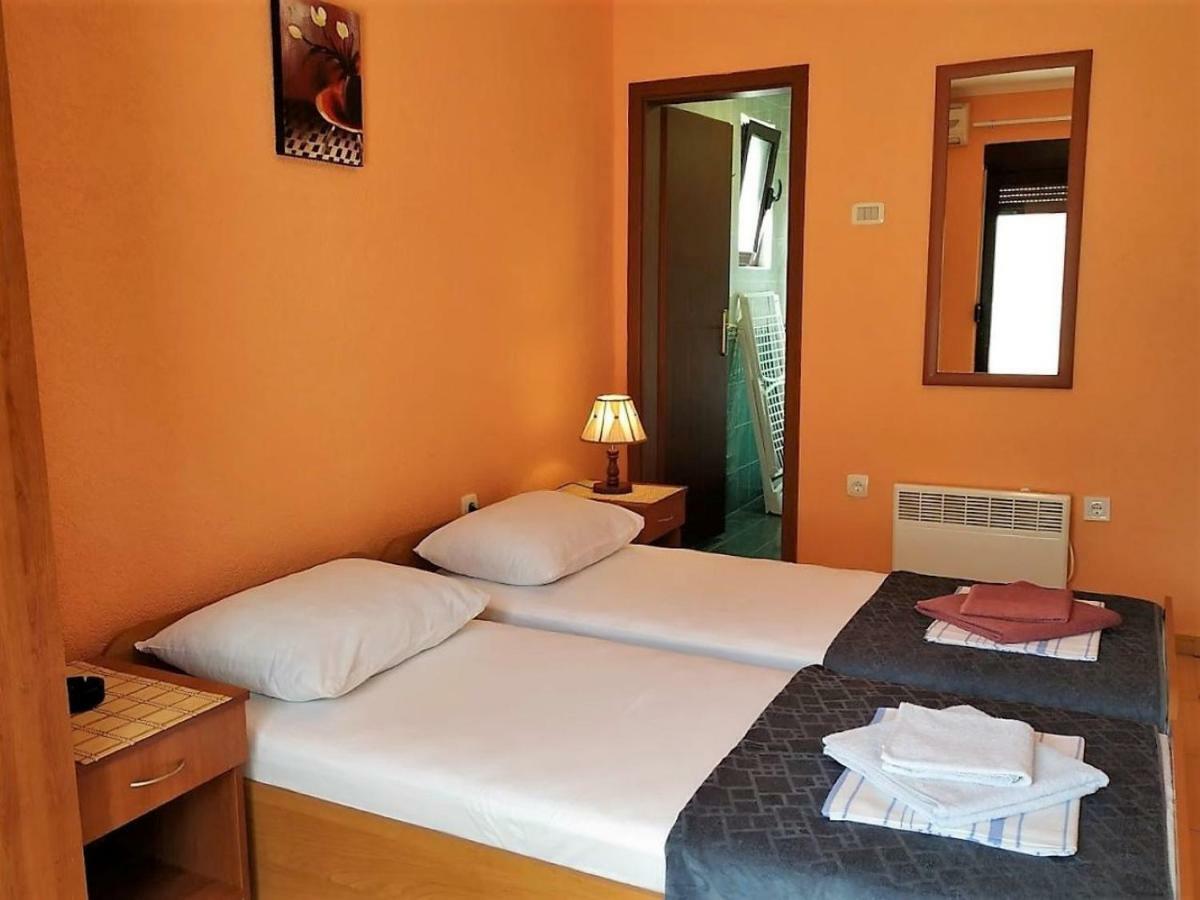 Villa Budvanka Guesthouse Екстер'єр фото