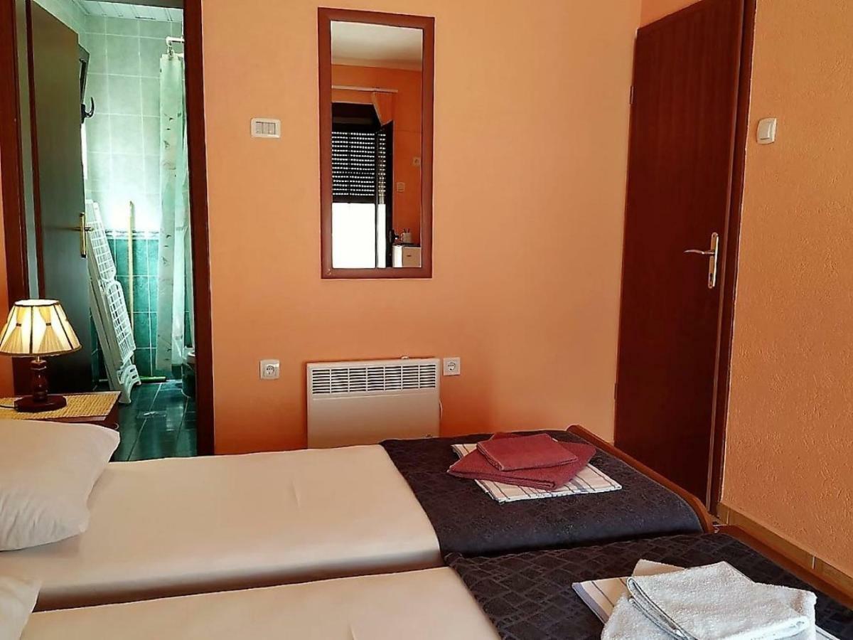 Villa Budvanka Guesthouse Екстер'єр фото