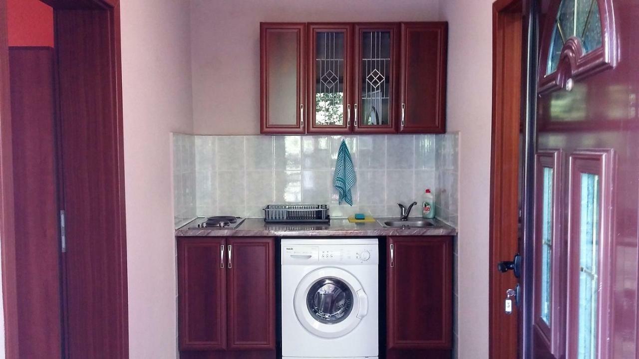 Villa Budvanka Guesthouse Екстер'єр фото